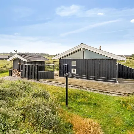 Holiday home Nuka - 400m From The Sea By Interhome