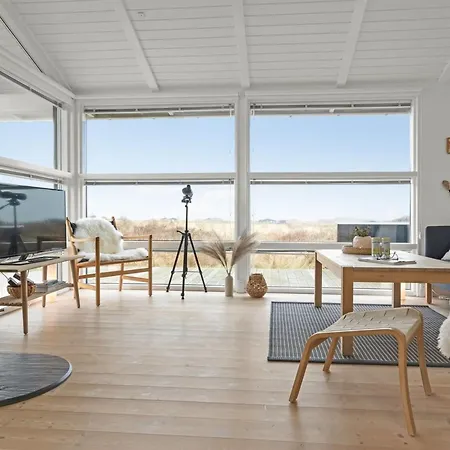 Nuka - 400m From The Sea By Interhome